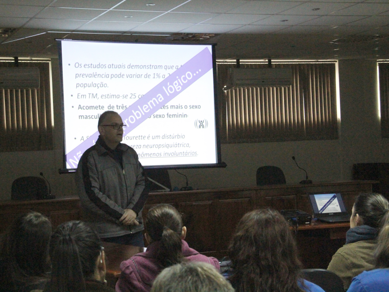 SECRETARIA DE SAÚDE REALIZA REUNIÃO GERAL